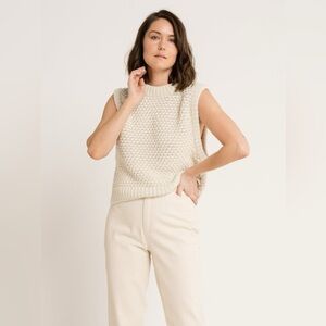 NWOT Laude the Label Sloane sweater vest in cream size large